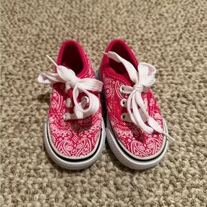 Kidgets Pink Paisley Kids Sneakers